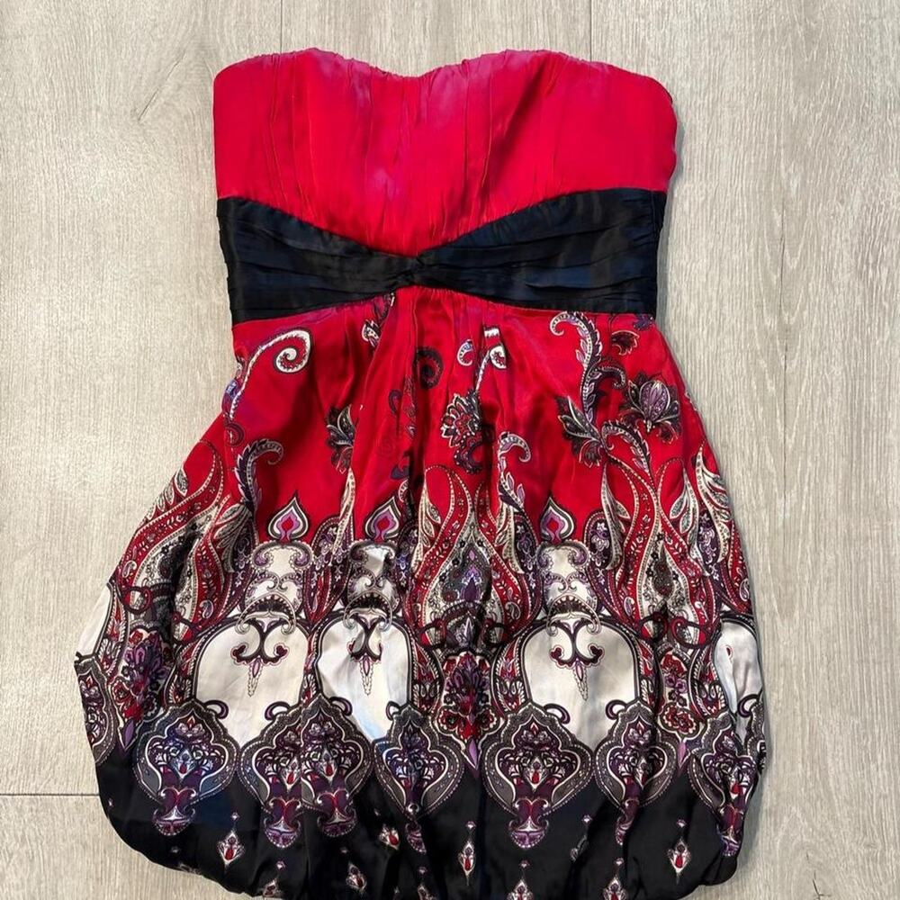 Bebe red and black paisley silk bubble dress. XS